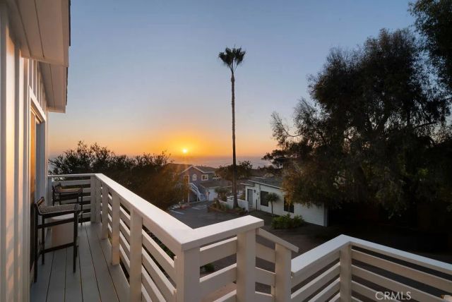 31964 10th Avenue, Laguna Beach, CA 92651