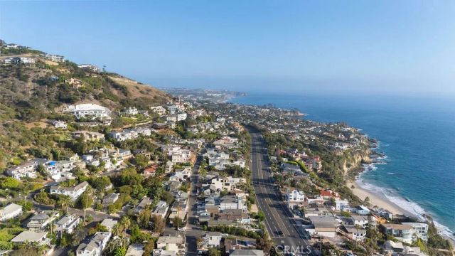 31964 10th Avenue, Laguna Beach, CA 92651
