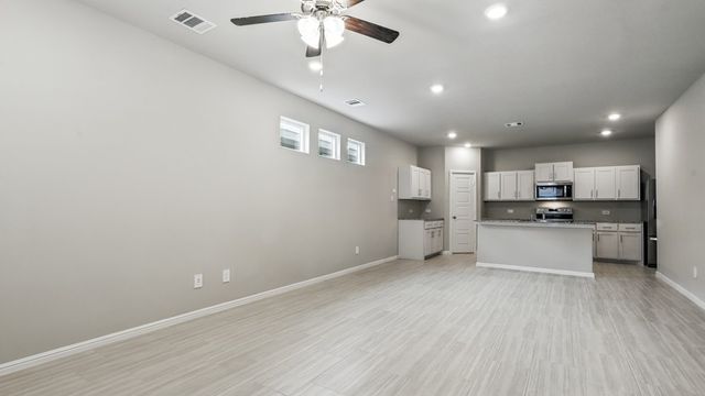 3029 MAPLE ORCHARD Lane, Fort Worth, TX 76140