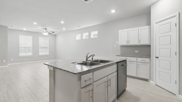3029 MAPLE ORCHARD Lane, Fort Worth, TX 76140