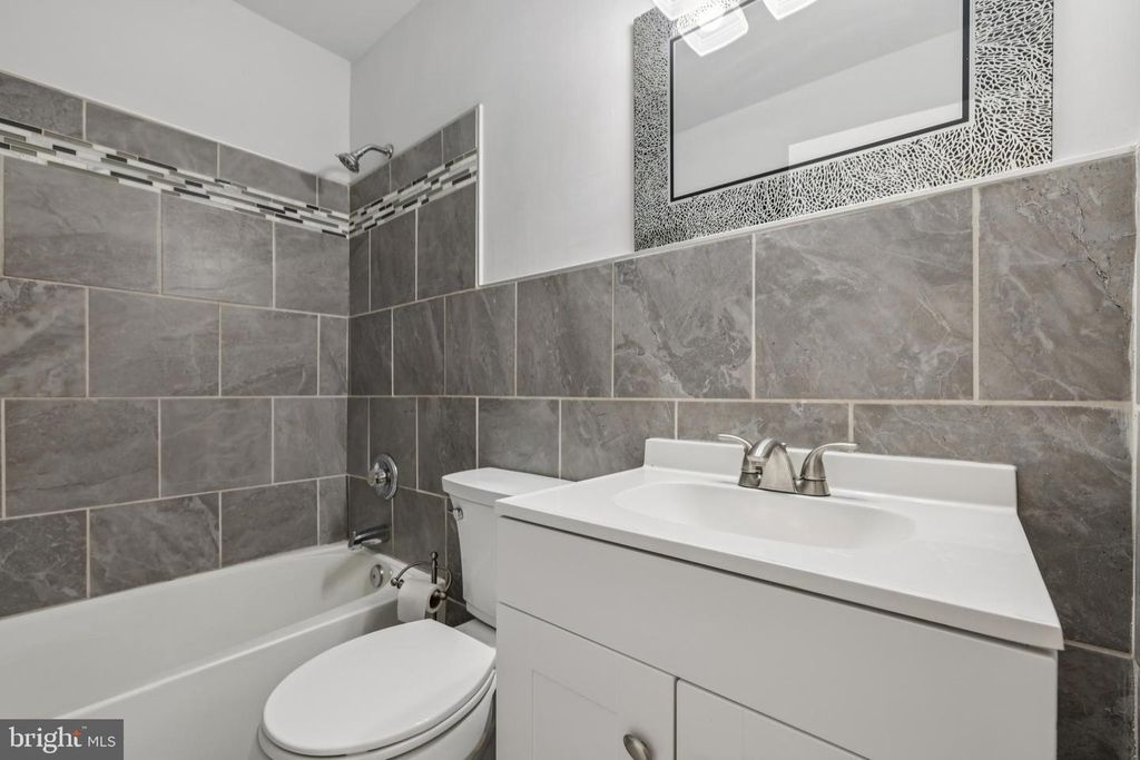 Image 19 of property listing at 1612 LORIMER RD, Glen Burnie, MD 21061