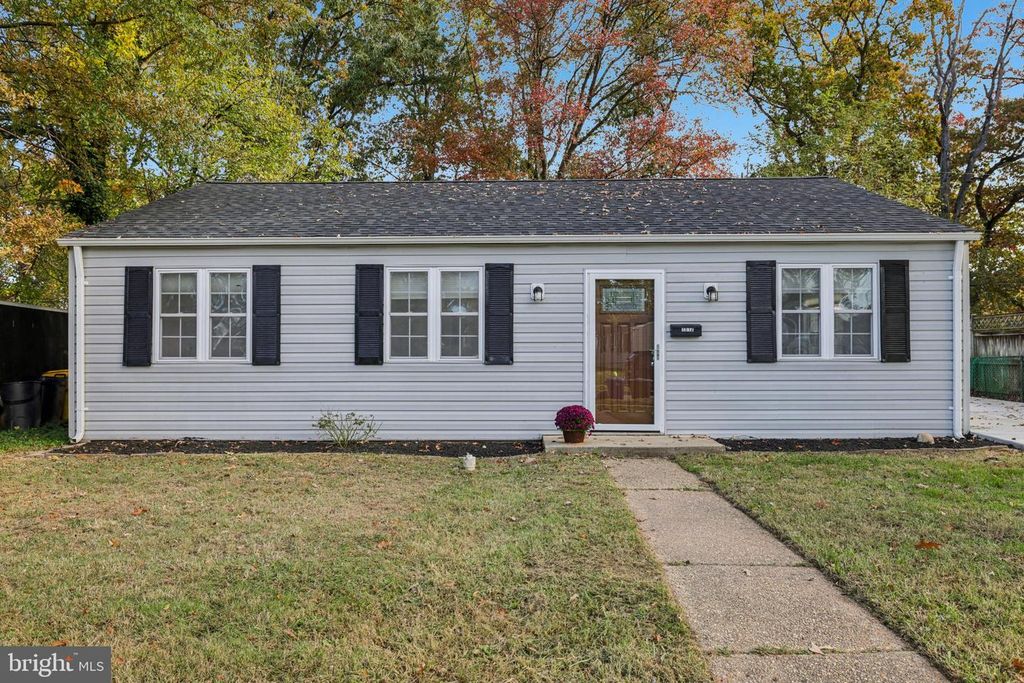 Image 2 of property listing at 1612 LORIMER RD, Glen Burnie, MD 21061