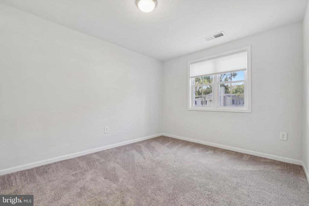 Image 20 of property listing at 1612 LORIMER RD, Glen Burnie, MD 21061