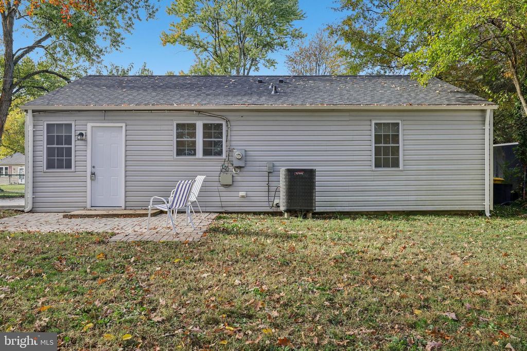 Image 29 of property listing at 1612 LORIMER RD, Glen Burnie, MD 21061