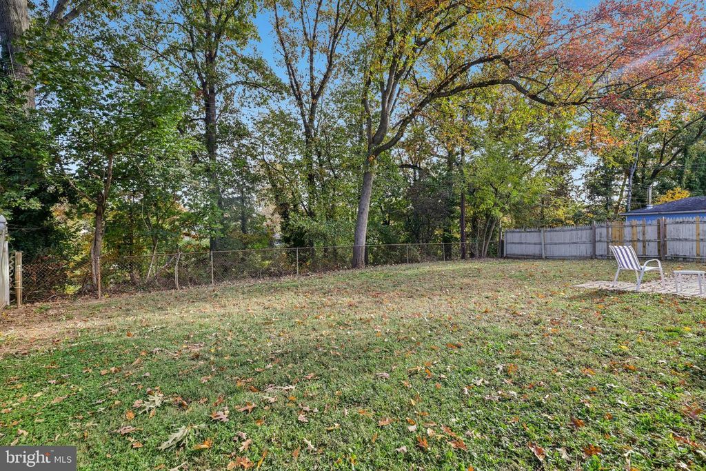 Image 32 of property listing at 1612 LORIMER RD, Glen Burnie, MD 21061