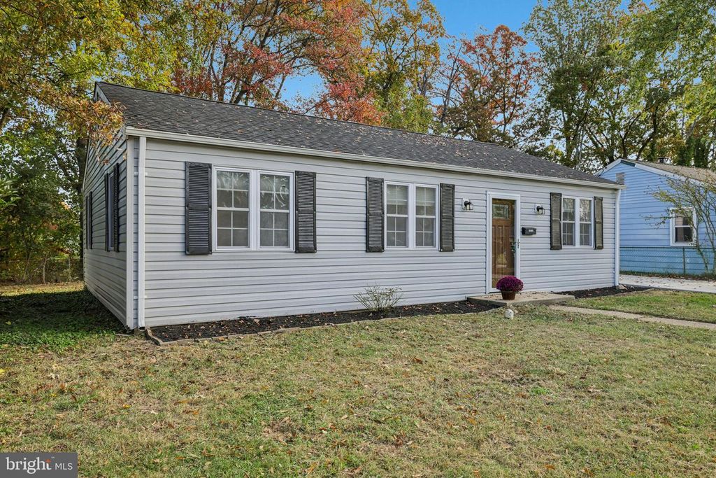 Image 5 of property listing at 1612 LORIMER RD, Glen Burnie, MD 21061