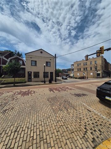 705 Broadway, Stowe Twp, PA 15136