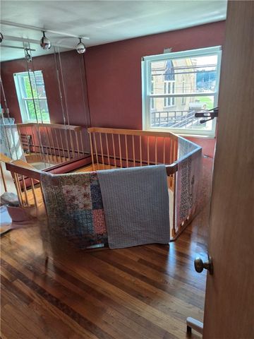 705 Broadway, Stowe Twp, PA 15136