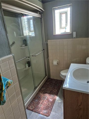 705 Broadway, Stowe Twp, PA 15136