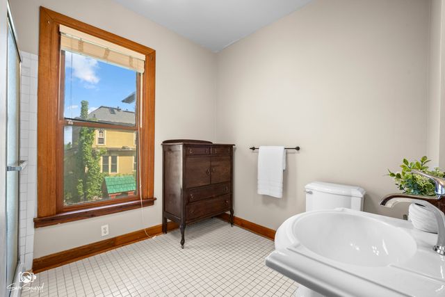 429 Buell Avenue, Joliet, IL 60435