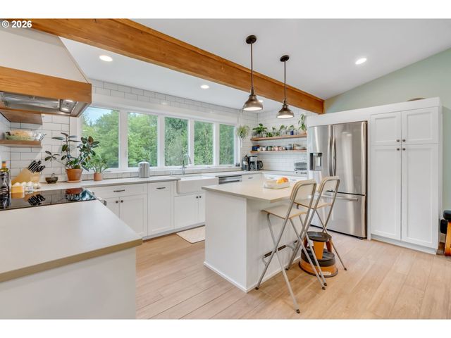36690 Se YODER Dr, Estacada, OR 97023