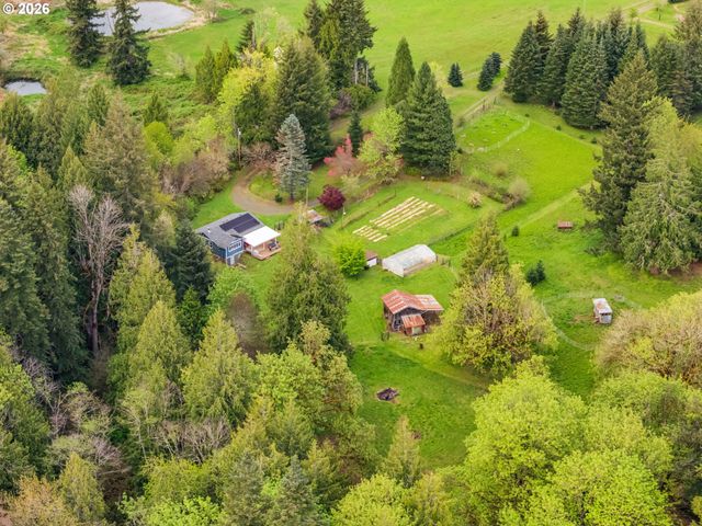 36690 Se YODER Dr, Estacada, OR 97023