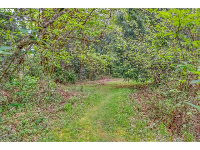 36690 Se YODER Dr, Estacada, OR 97023