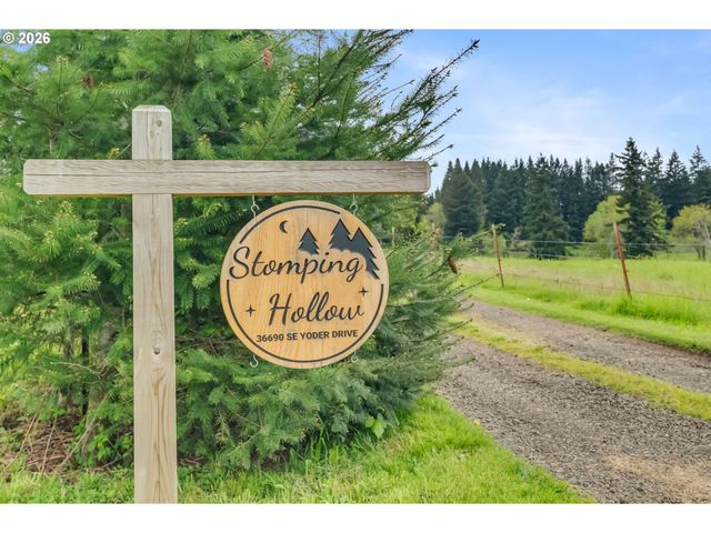 36690 Se YODER Dr, Estacada, OR 97023