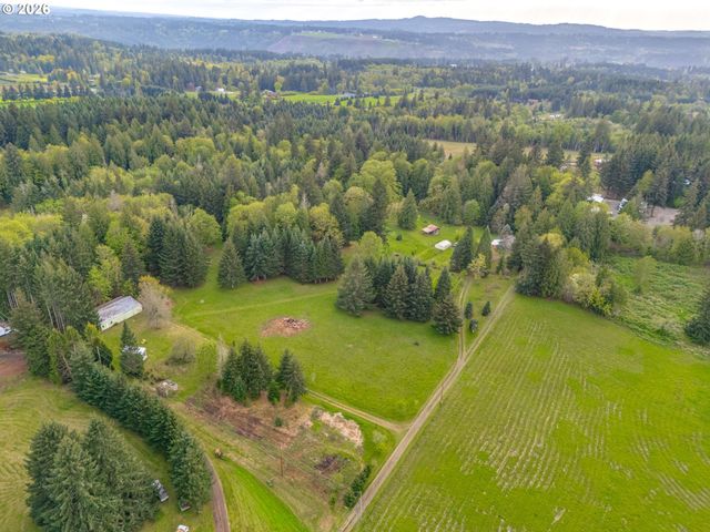 36690 Se YODER Dr, Estacada, OR 97023