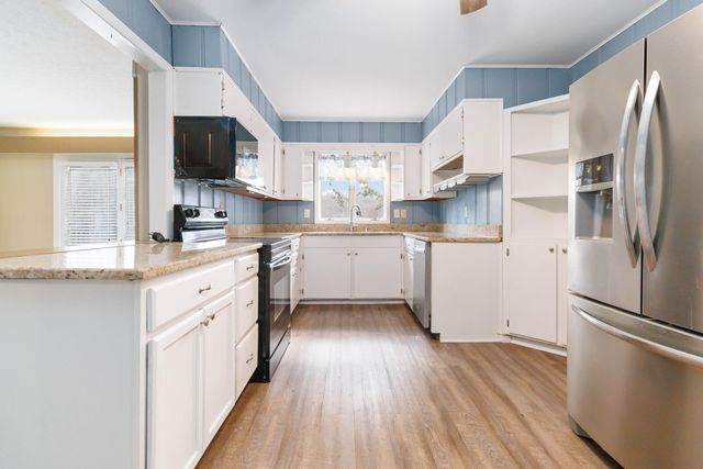 205 Kentucky Avenue, Somerset, KY 42501