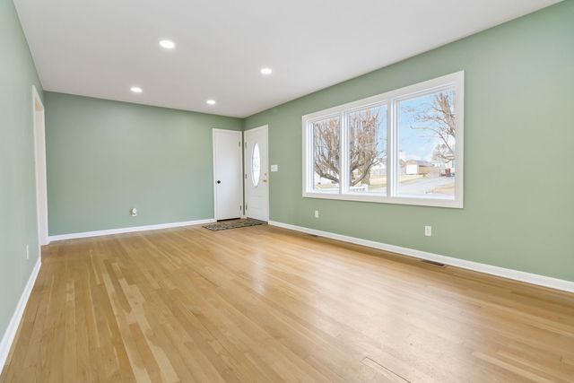 205 Kentucky Avenue, Somerset, KY 42501