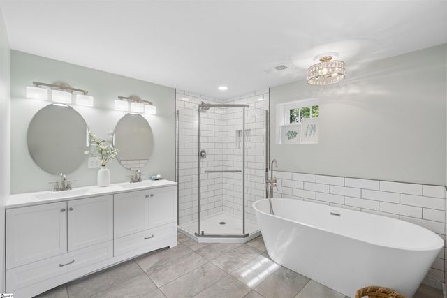 147 Taylor Road, West Union, SC 29696