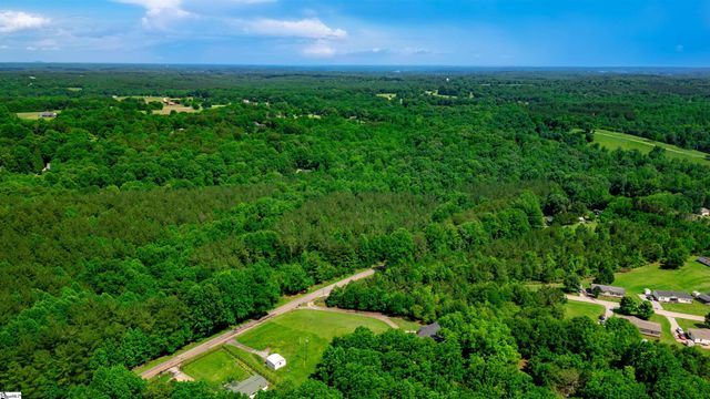 147 Taylor Road, West Union, SC 29696