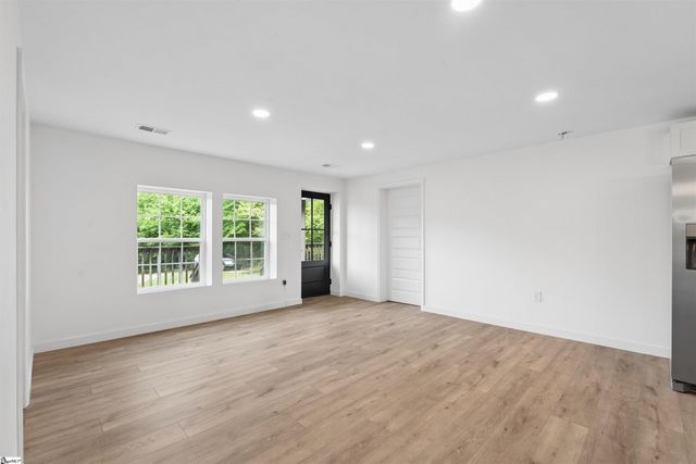 147 Taylor Road, West Union, SC 29696