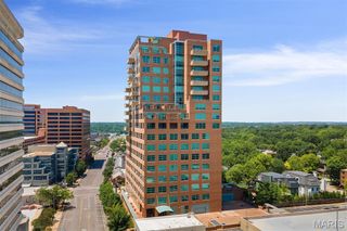 8025 Maryland Avenue 7G, Clayton, MO 63105