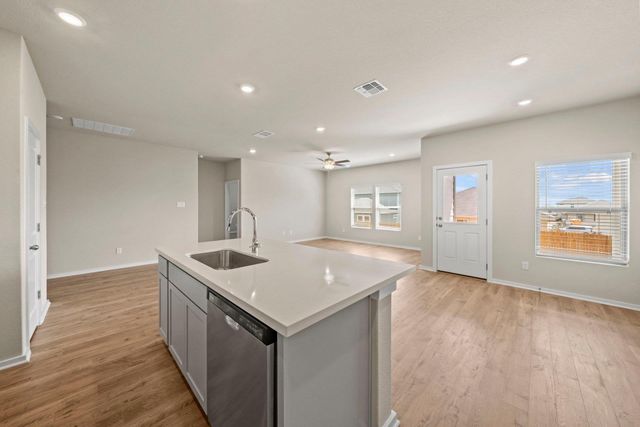 148 Wind Hill, Jarrell, TX 76537