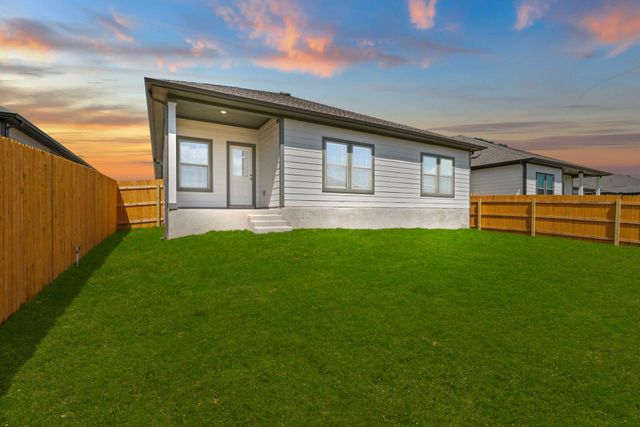 148 Wind Hill, Jarrell, TX 76537