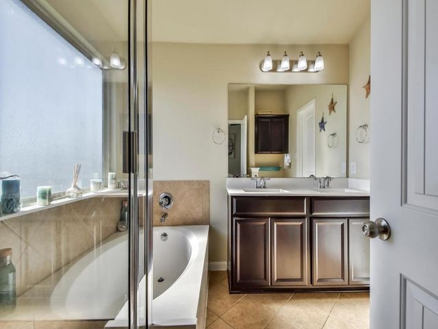 1100 April Meadows LOOP, Georgetown, TX 78626
