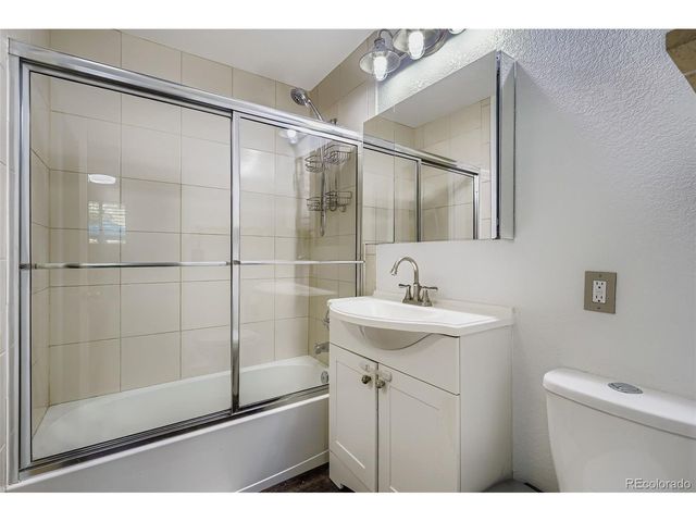 4720 Carr St, Wheat Ridge, CO 80033