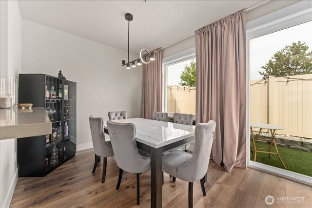 214 Solomon Loop NW, East Wenatchee, WA 98802