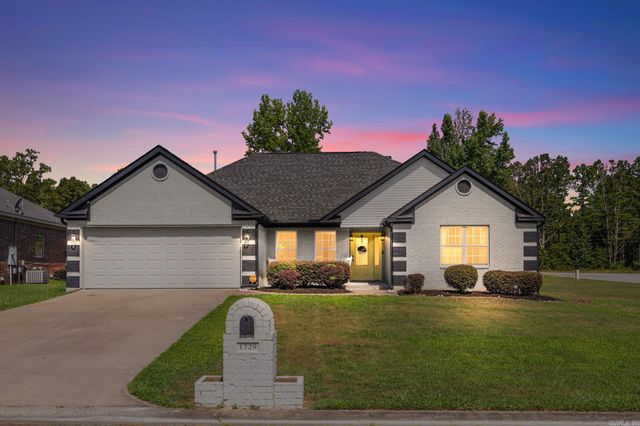 1729 Pilot Court, Jacksonville, AR 72076