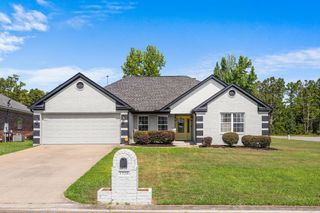 1729 Pilot Court, Jacksonville, AR 72076