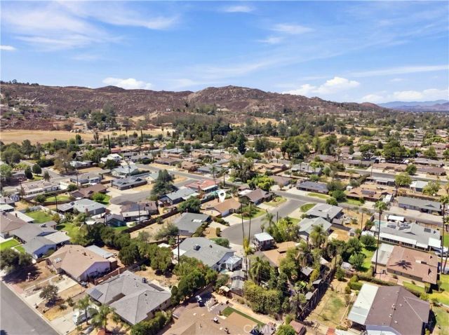 41845 Channing, Hemet, CA 92544