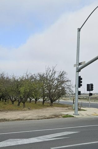0 Whitesbridge, Kerman, CA 93630