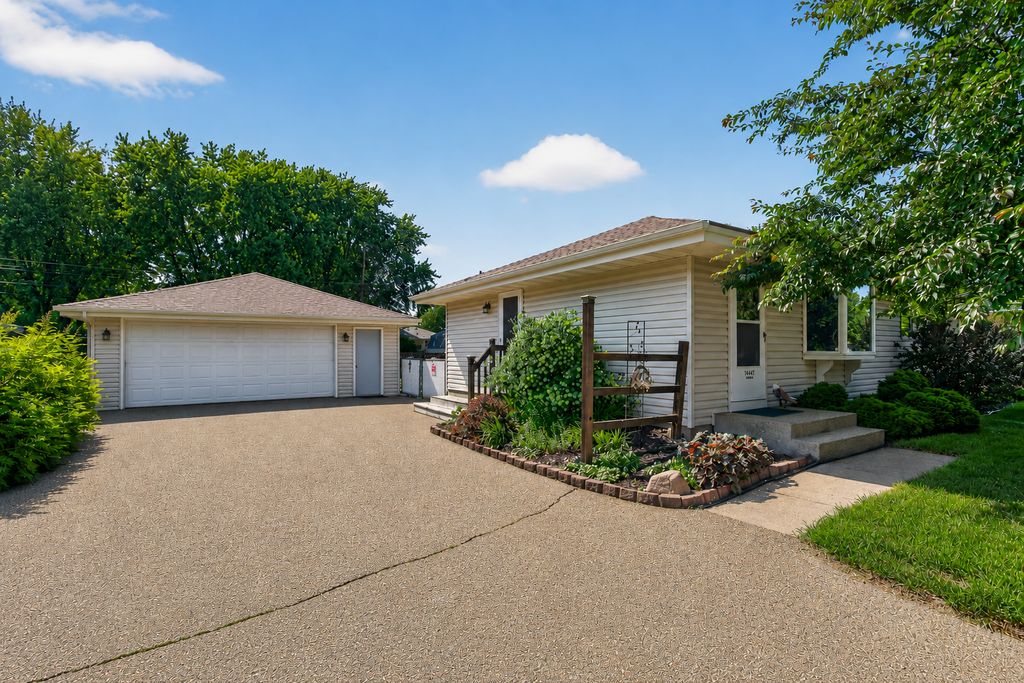 14647 Danbury Avenue W, Rosemount, MN 55068