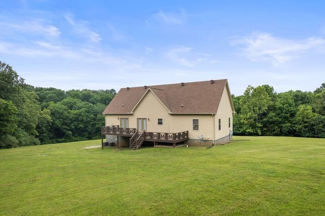 4664 New Cut Rd, Greenbrier, TN 37073