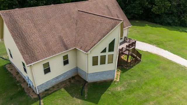 4664 New Cut Rd, Greenbrier, TN 37073