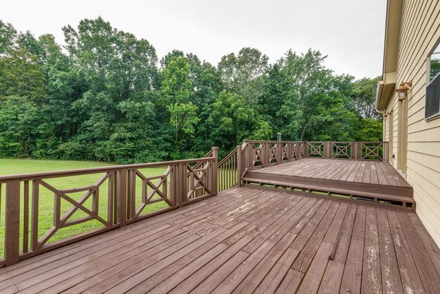 4664 New Cut Rd, Greenbrier, TN 37073