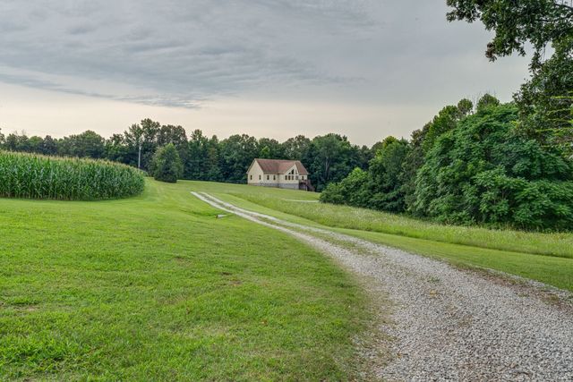 4664 New Cut Rd, Greenbrier, TN 37073