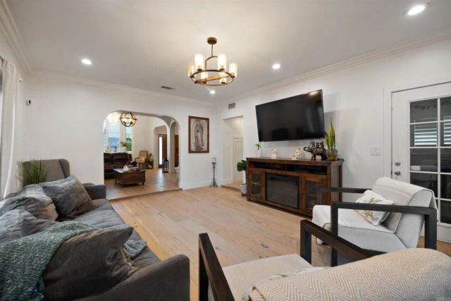 7965 4th Pl, Downey, CA 90241