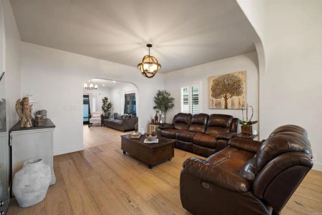 7965 4th Pl, Downey, CA 90241