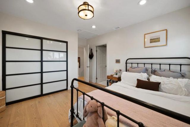 7965 4th Pl, Downey, CA 90241