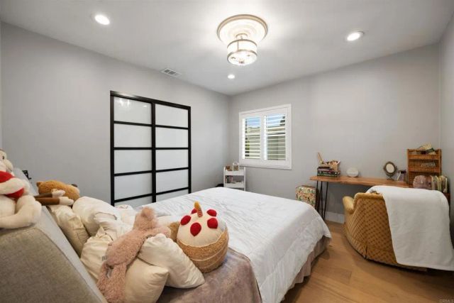 7965 4th Pl, Downey, CA 90241