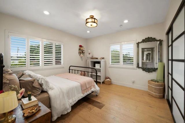 7965 4th Pl, Downey, CA 90241
