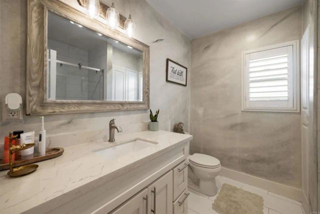 7965 4th Pl, Downey, CA 90241