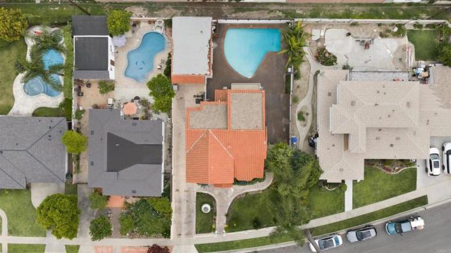 7965 4th Pl, Downey, CA 90241