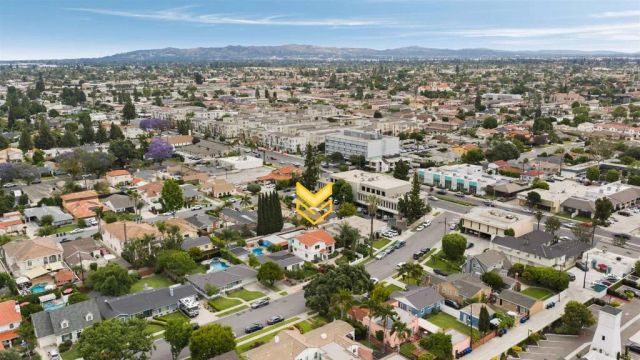 7965 4th Pl, Downey, CA 90241