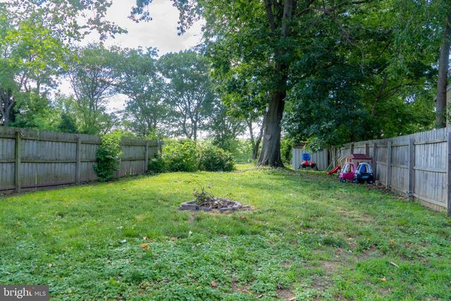219 FRONT ST, Fieldsboro, NJ 08505