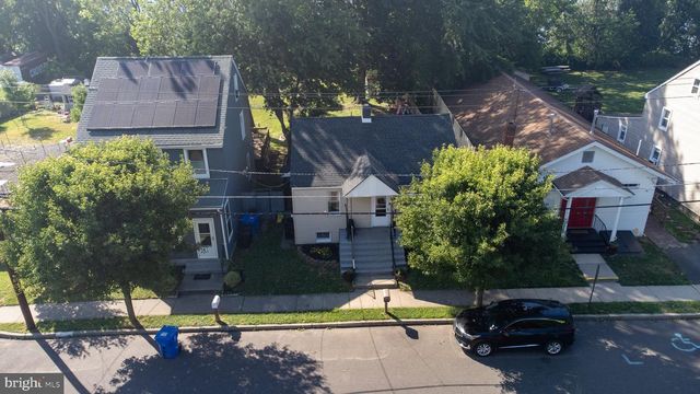 219 FRONT ST, Fieldsboro, NJ 08505