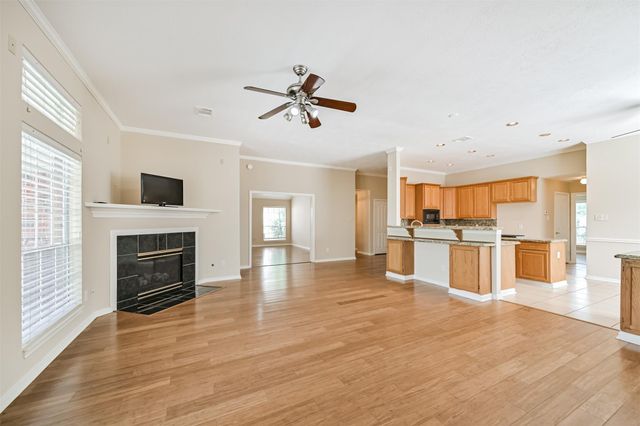 3519 Dry Creek Drive, Pasadena, TX 77505